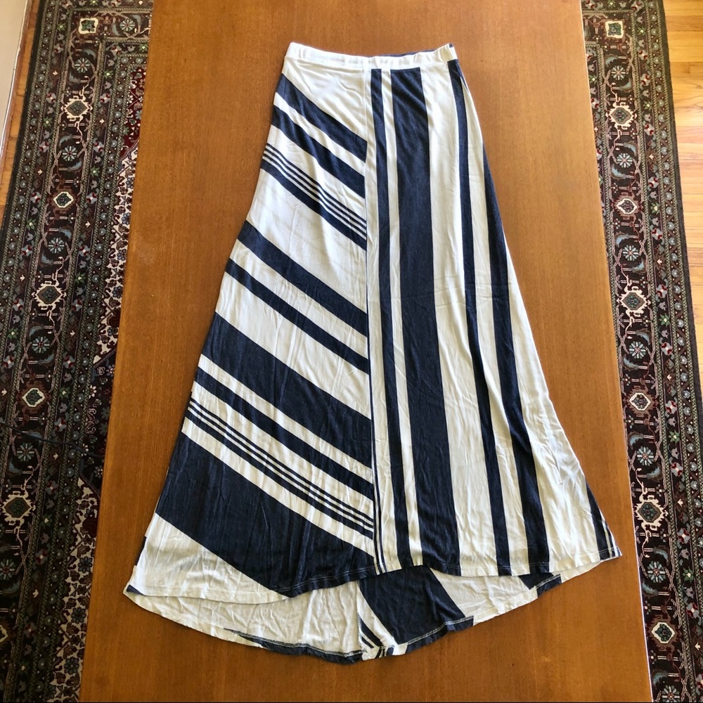 HEATHER Maxi Skirt